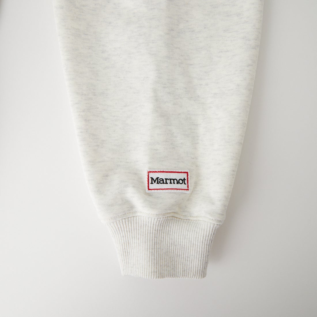 Marmot [マーモット] 別注 ヒストリーロゴ バックプリントスウェット [MTFW26USW332IN-JF] ASH GRAY