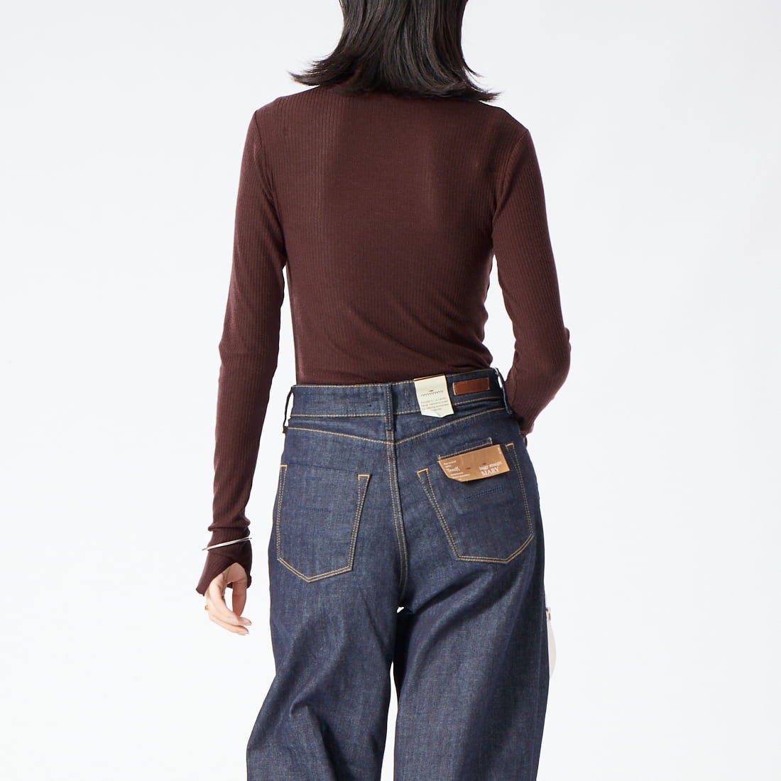 USINE [ユジーヌ] カシミヤシルク タートルネックカットソー [21269064] 037 ﾌﾞﾗｳﾝ &&モデル身長：162cm 着用サイズ：F&&