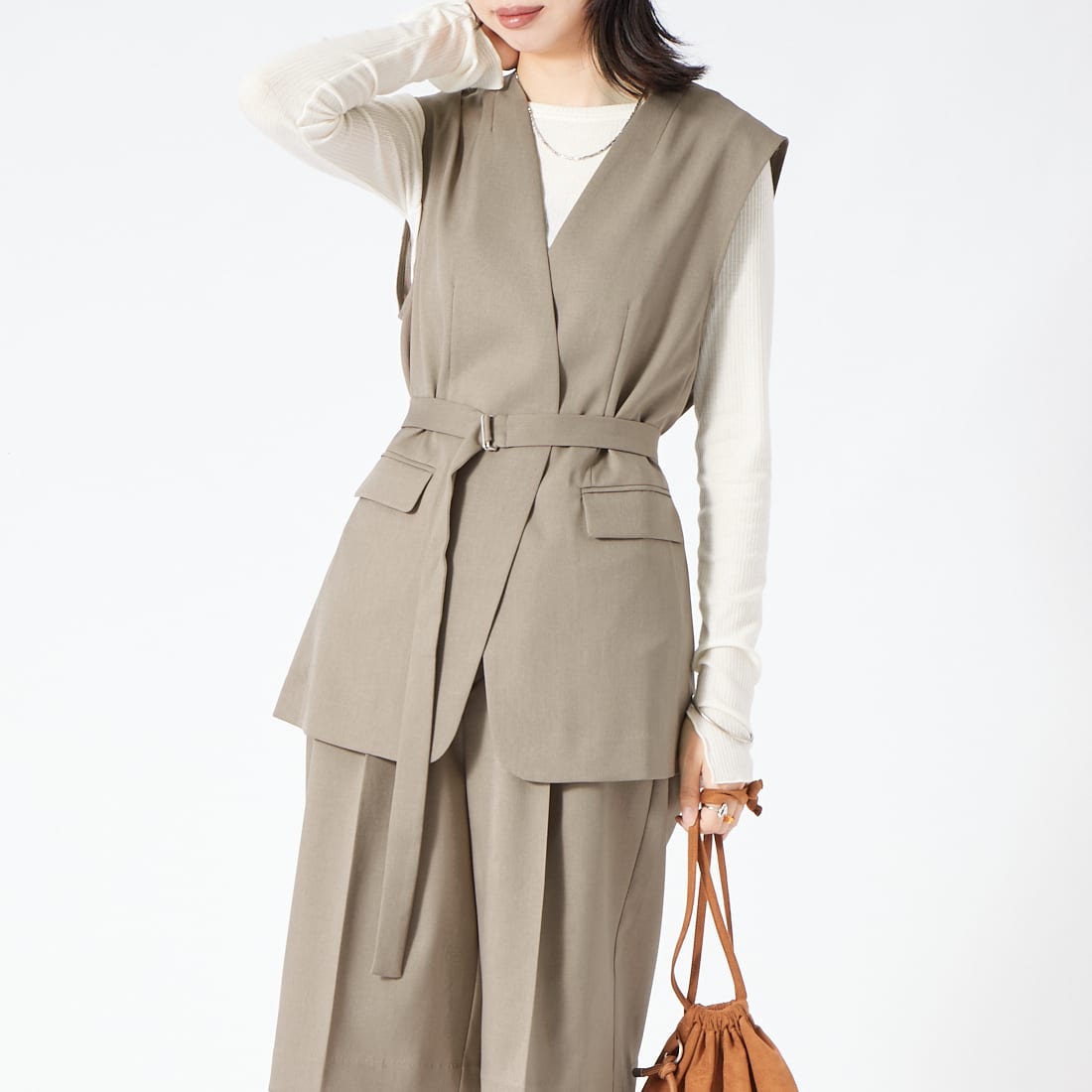 ｸﾞﾚｰｼﾞｭ&&モデル身長：162cm 着用サイズ：F&&