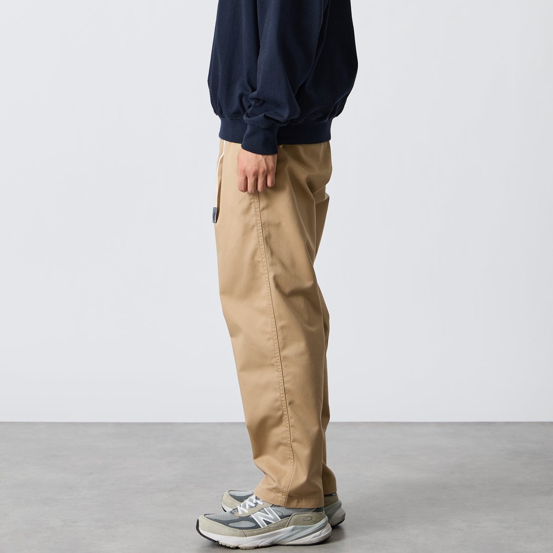 GRAMiCCi [グラミチ] 別注 T/C エブリデイパンツ [GMP6-F1025-JF] CHINO &&モデル身長：175cm 着用サイズ：L&&