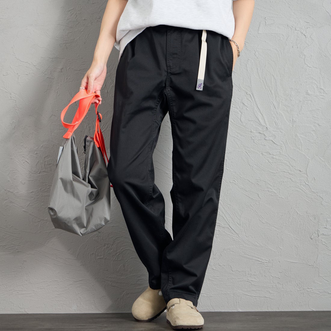 Gramicci [グラミチ] 別注 T/C エブリデイパンツ [GMP6-F1025-JF] BLACK &&モデル身長：160cm 着用サイズ：S&&