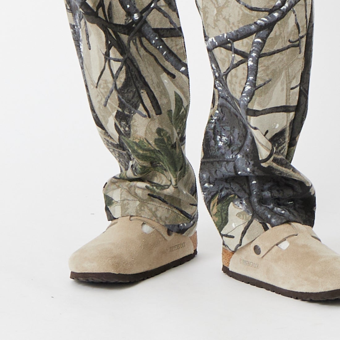 UNIVERSAL OVERALL [ユニバーサルオーバーオール] 別注 シェフパンツ [U2633601IN-JF] REAL TREE &&モデル身長：162cm 着用サイズ：S&&