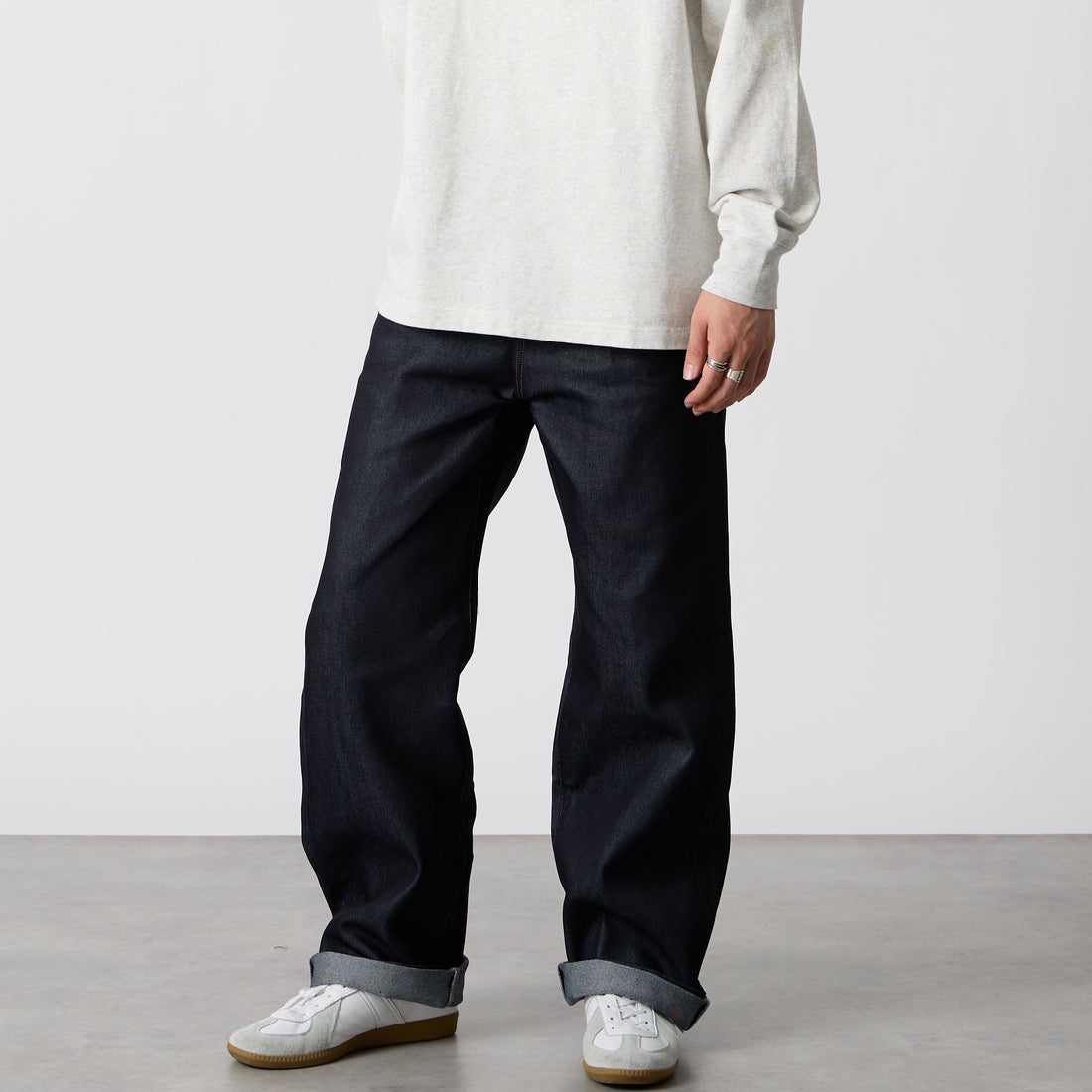 Japan Blue Jeans. [ジャパンブルージーンズ] 9ozライトワイドジーンズ [JMJE0302] RIG &&モデル身長：177cm 着用サイズ：28&&