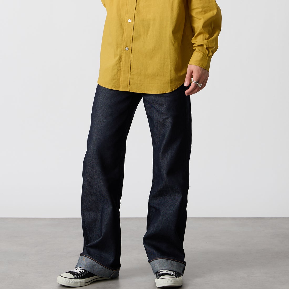 Japan Blue Jeans. [ジャパンブルージーンズ] 9ozライトフレアジーンズ [JMJE0502] RIG &&モデル身長：177cm 着用サイズ：28&&