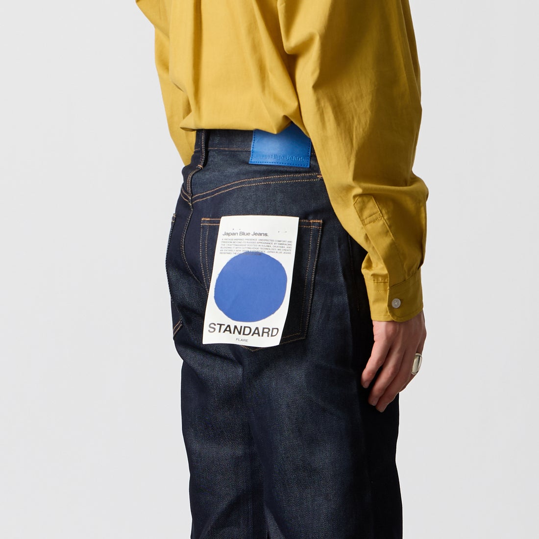 Japan Blue Jeans. [ジャパンブルージーンズ] 9ozライトフレアジーンズ [JMJE0502] RIG &&モデル身長：177cm 着用サイズ：28&&