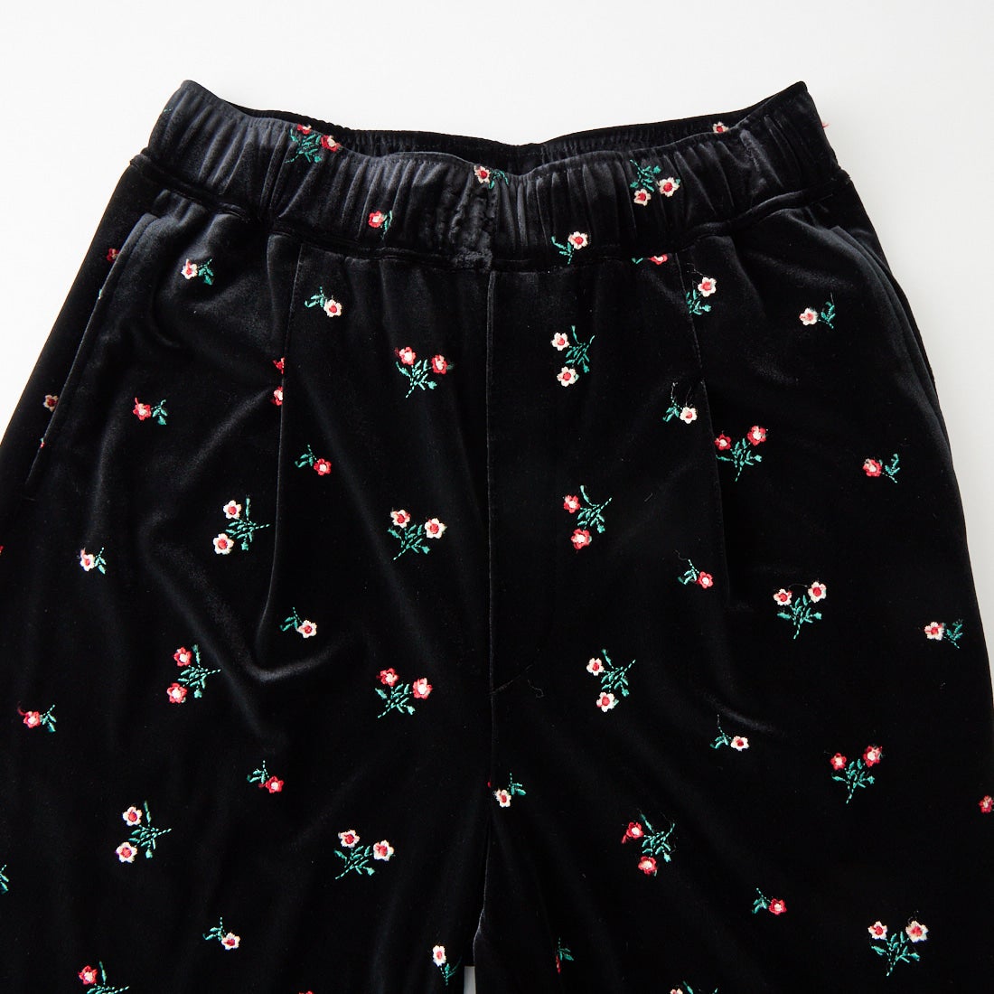 TICCA [ティッカ] ベロアフラワーエンブロイダリーパンツ [TBFA-172] BLK FLOWER