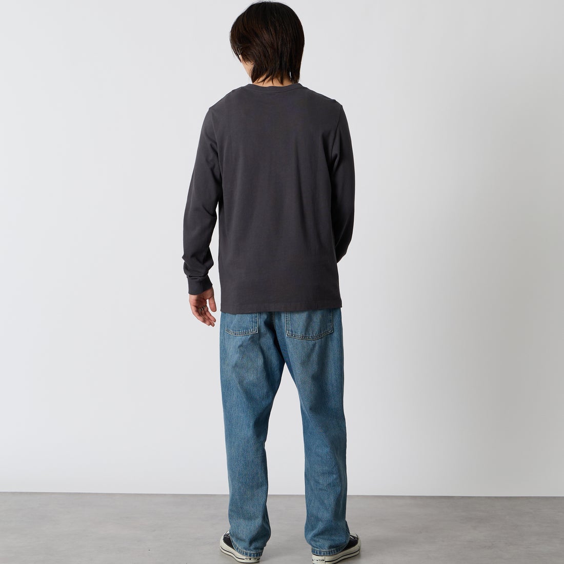 patagonia [パタゴニア] メンズ ロングスリーブ ミッドウェイト 95オーバルロゴポケットTシャツ [37898] CVGR &&モデル身長：177cm 着用サイズ：M&&