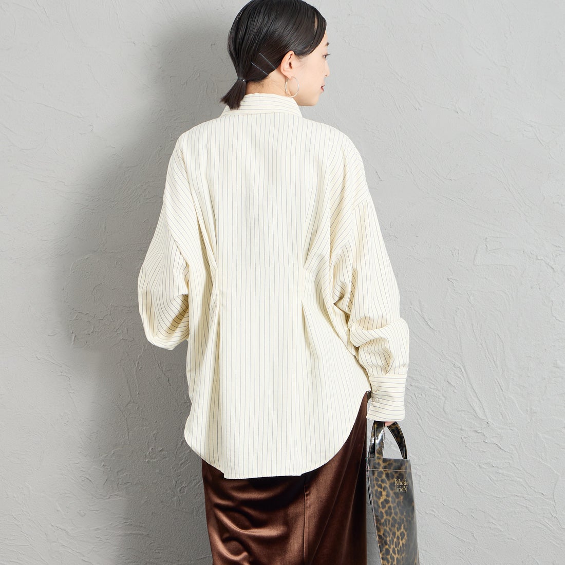 nenom [ネノム] ストライプ柄 ウエストタックシャツ [NE26332007] 02 OFF &&モデル身長：150cm 着用サイズ：F&&
