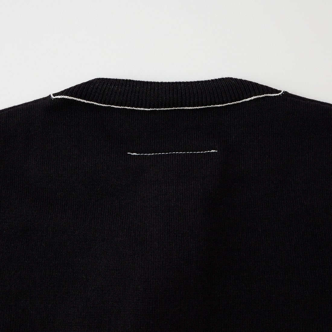 MM6 Maison Margiela [エムエムシックス メゾン マルジェラ] ボタンフロント ウールブレンドニットカーディガン [S52HP0044-M13037] 900 BLACK