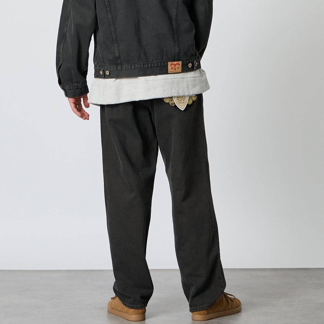 LIBERTO [リベルト] DENVER ワイドデニムパンツ [FL2506] 176 DOUBLE &&モデル身長：177cm 着用サイズ：28&&