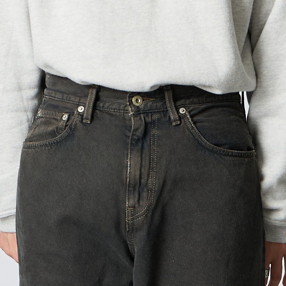 LIBERTO [リベルト] DENVER ワイドデニムパンツ [FL2506] 176 DOUBLE &&モデル身長：177cm 着用サイズ：28&&