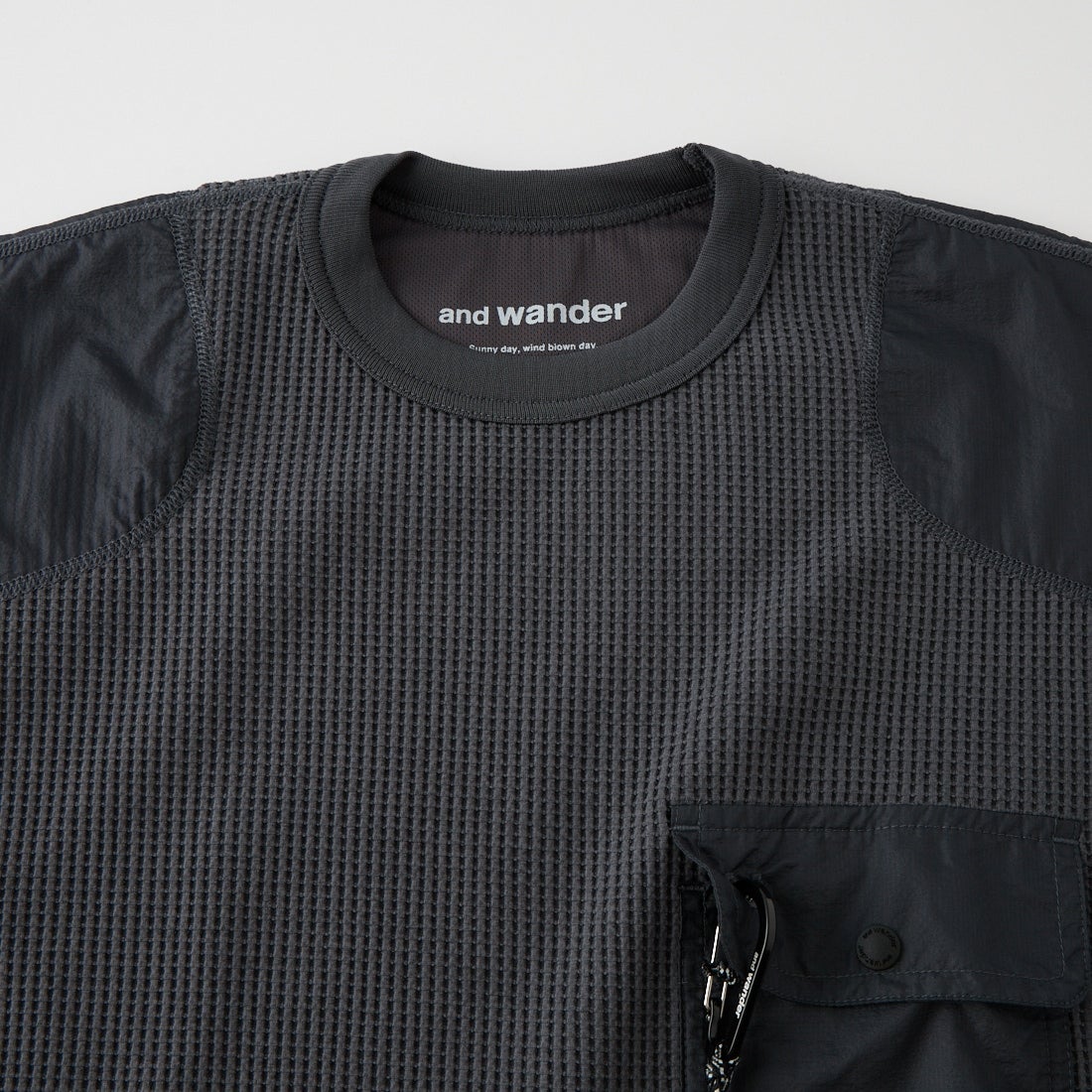 and wander [アンドワンダー] PEワッフル ショートレングスTシャツ [5746284091] GRAY