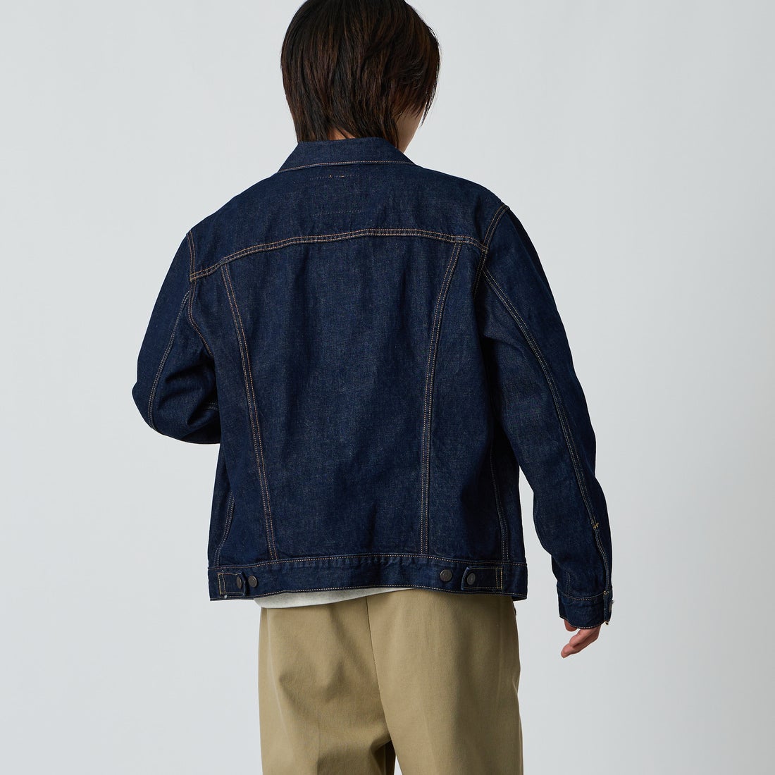 LEVI'S [リーバイス] TYPE3 トラッカージャケット [72334-07] 91 WASH IT &&モデル身長：177cm 着用サイズ：L&&