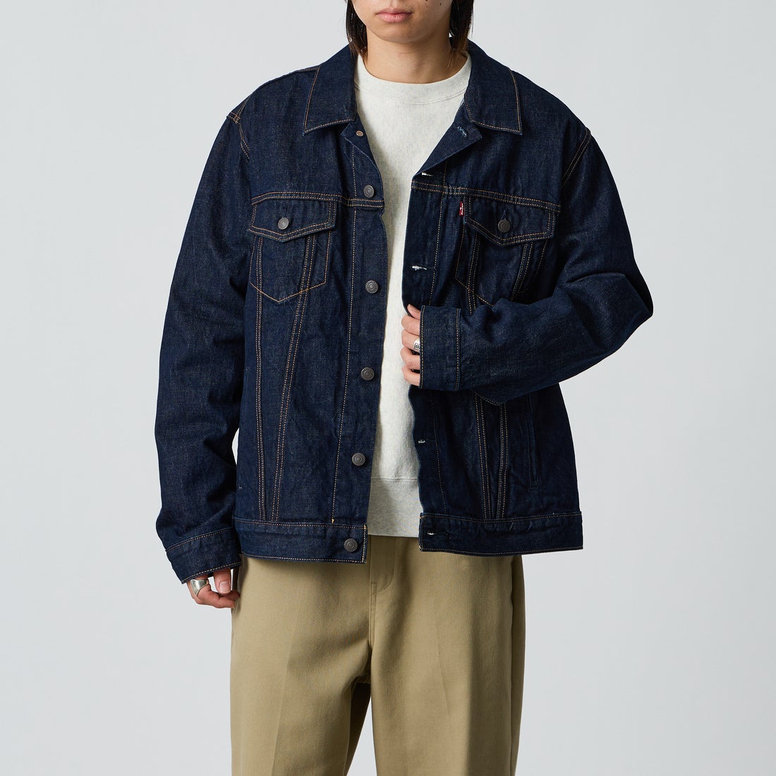 LEVI'S [リーバイス] TYPE3 トラッカージャケット [72334-07] 91 WASH IT &&モデル身長：177cm 着用サイズ：XL&&