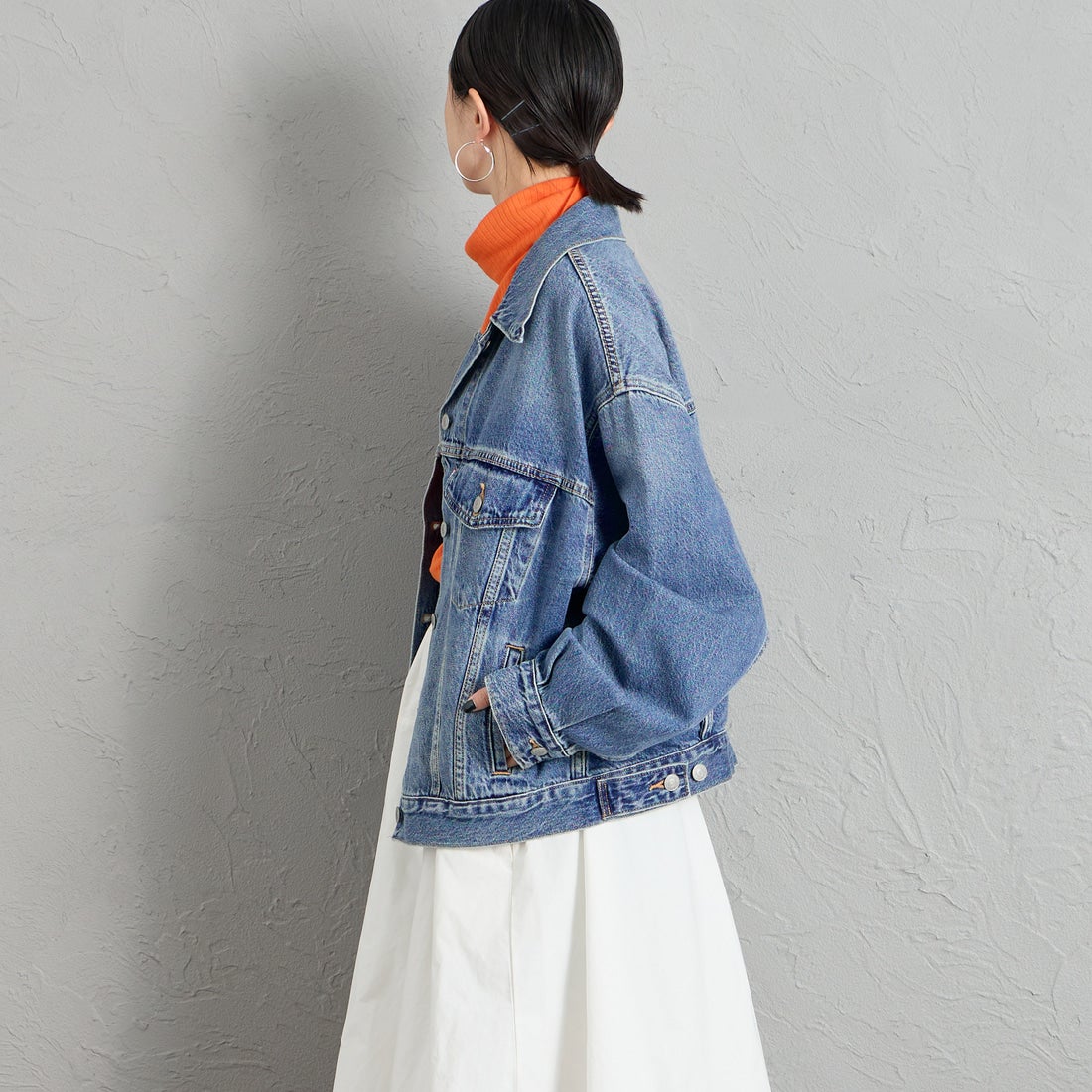 LEVI'S [リーバイス] 90S トラッカージャケット [A1743-01] 76 CHOP CH &&モデル身長：150cm 着用サイズ：S&&