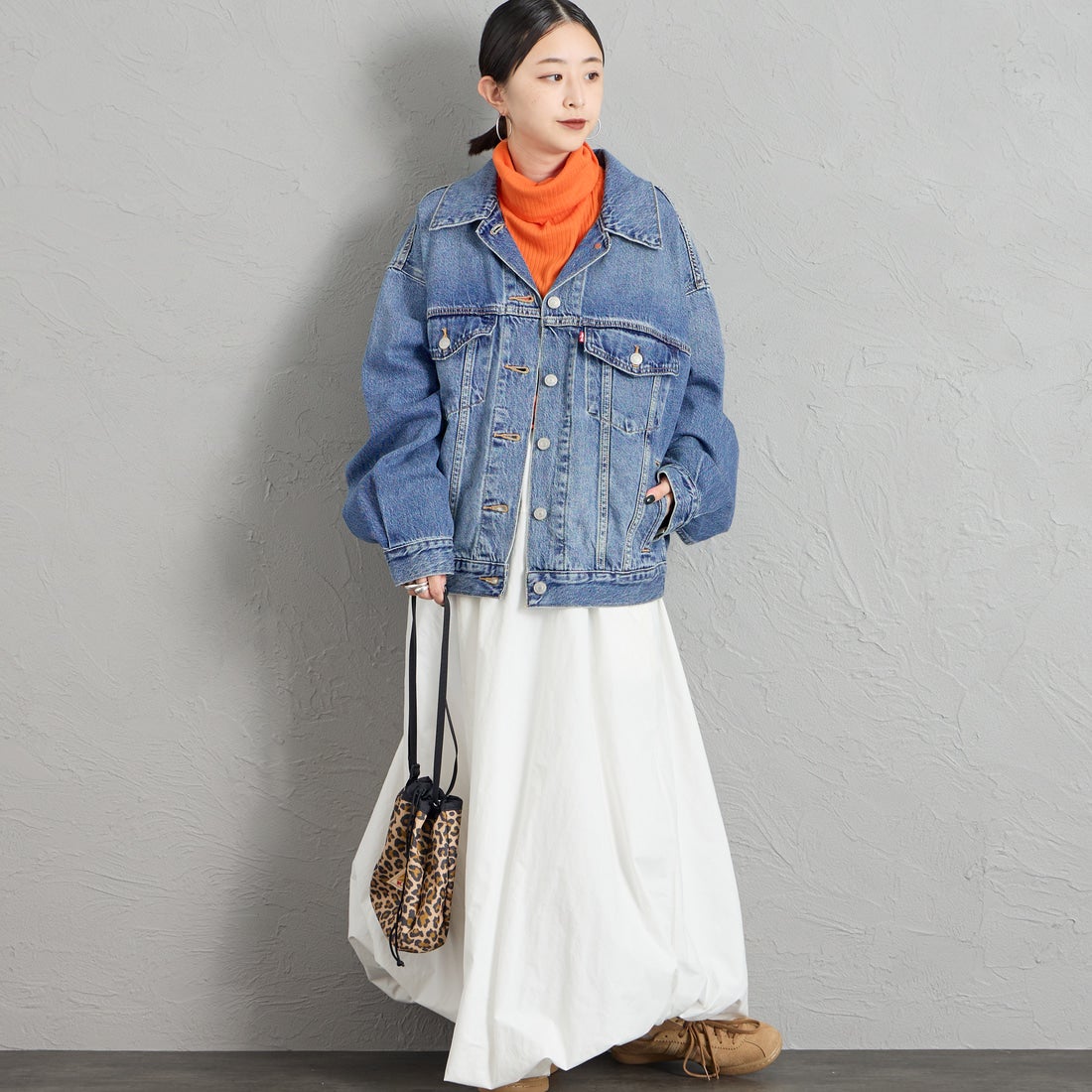 LEVI'S [リーバイス] 90S トラッカージャケット [A1743-01] 76 CHOP CH &&モデル身長：150cm 着用サイズ：S&&