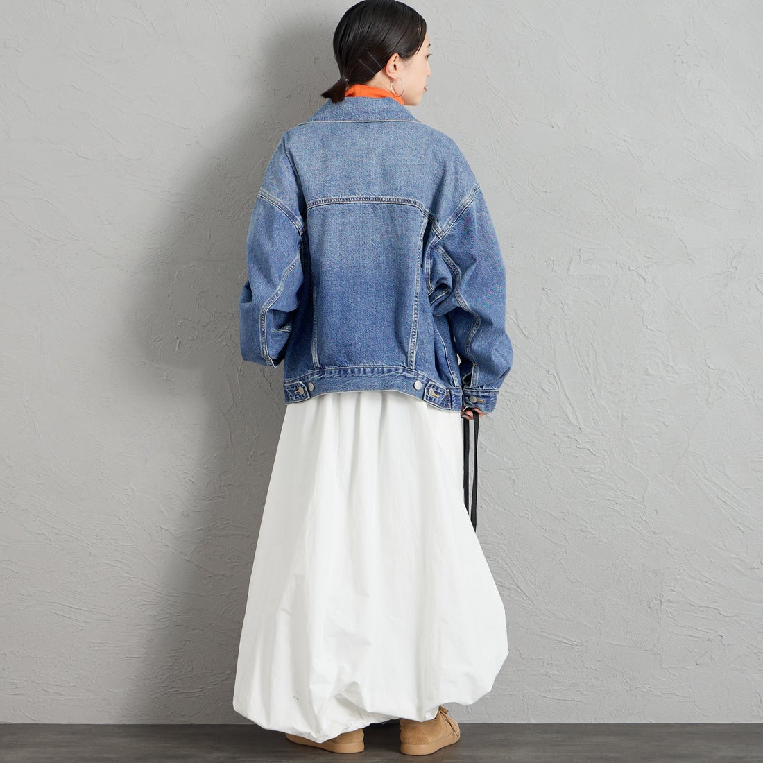 LEVI'S [リーバイス] 90S トラッカージャケット [A1743-01] 76 CHOP CH &&モデル身長：150cm 着用サイズ：S&&