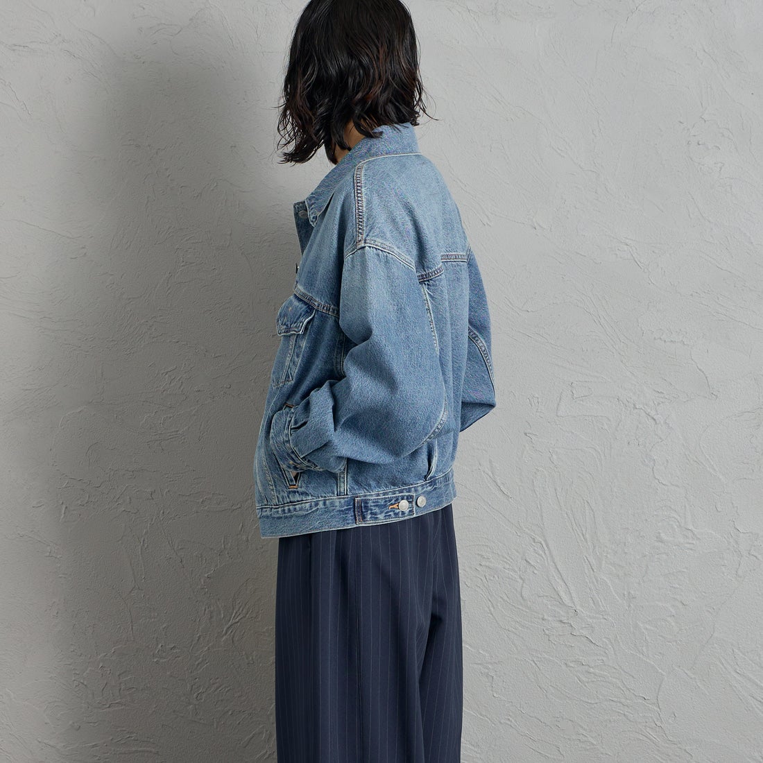 LEVI'S [リーバイス] 90S トラッカージャケット [A1743-01] 76 CHOP CH &&モデル身長：160cm 着用サイズ：S&&