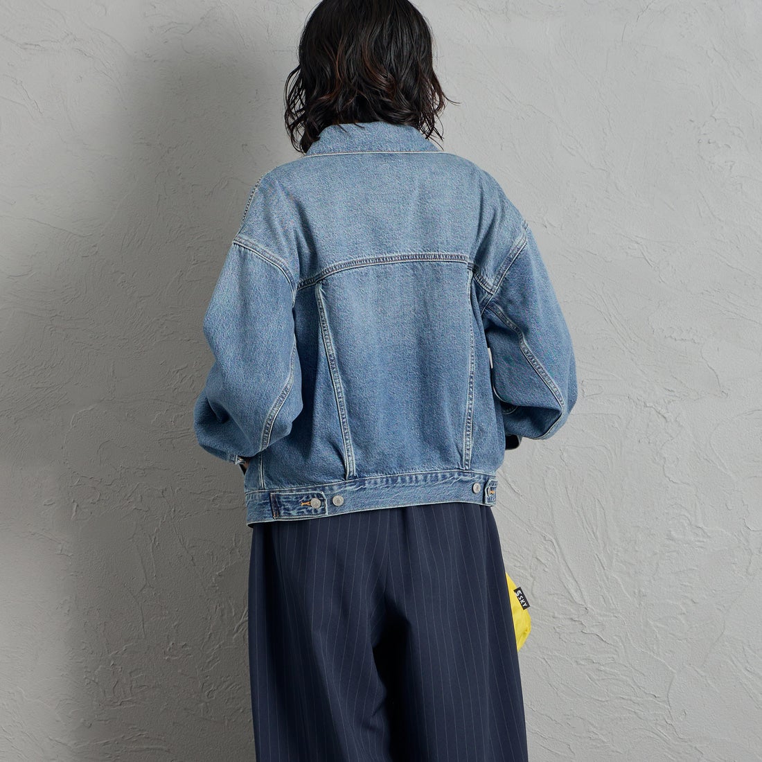 LEVI'S [リーバイス] 90S トラッカージャケット [A1743-01] 76 CHOP CH &&モデル身長：160cm 着用サイズ：S&&