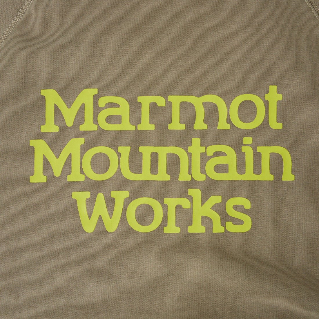 Marmot [マーモット] 別注 ロゴプリント カットオフスウェット [MTFW26WSW374IN-JF] BEIGE