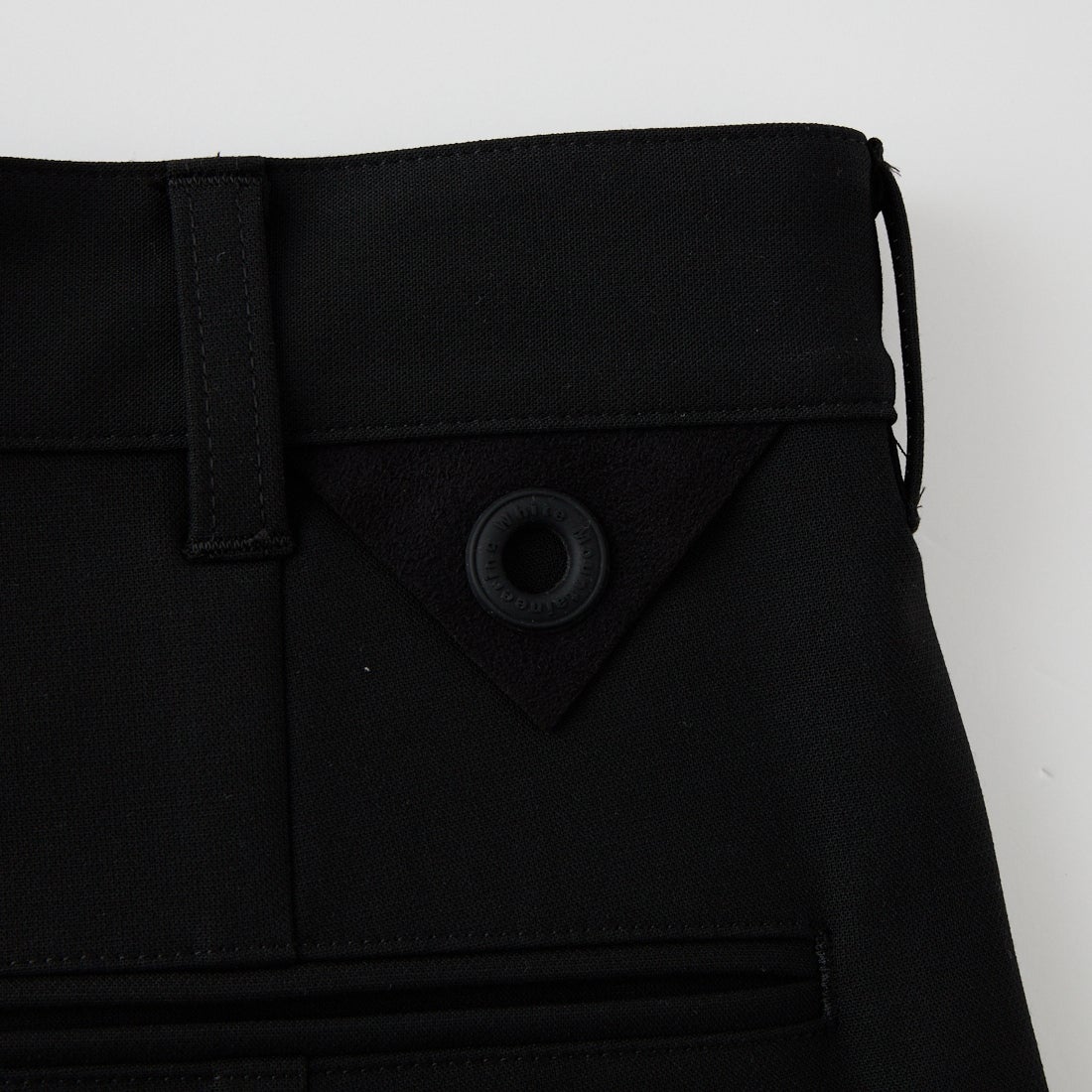 White Mountaineering [ホワイトマウンテニアリング] ストレッチ カーブパンツ [WM2673406] BLACK