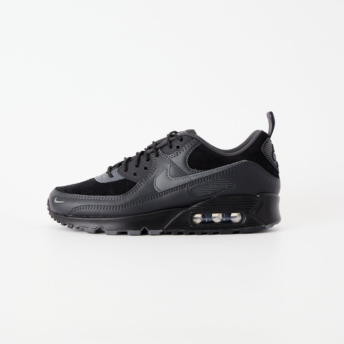 001 BLACK