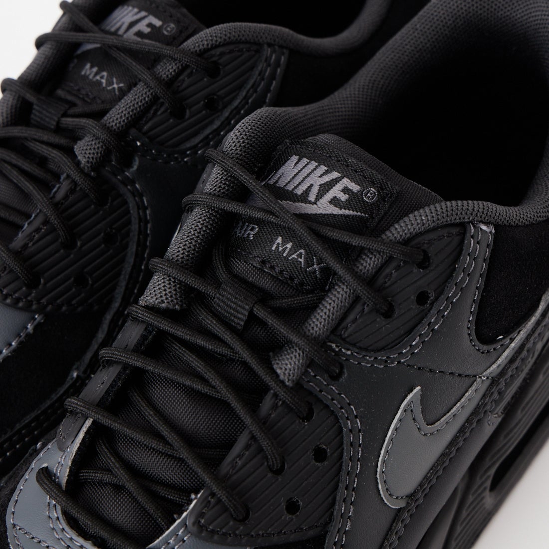 NIKE [ナイキ] エアマックス 90 [IV4695] 001 BLACK