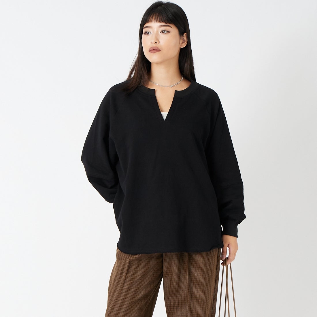 BLACK&&モデル身長：162cm 着用サイズ：F&&