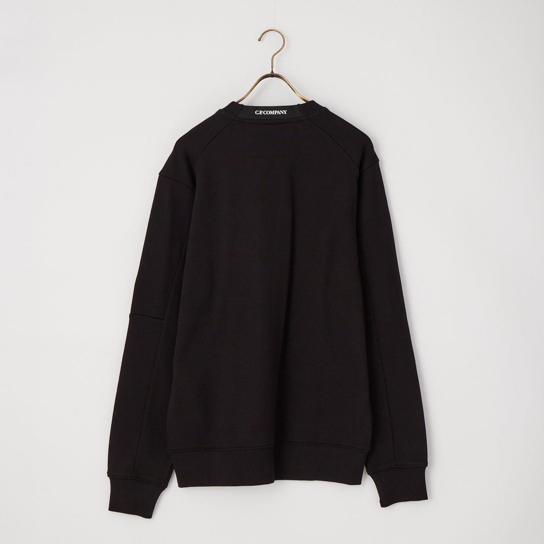 C.P.COMPANY [シーピーカンパニー] 起毛フリース レンズ クルーネックスウェットシャツ [RCCMSS713A] 999 BLACK