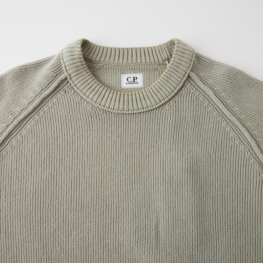 C.P.COMPANY [シーピーカンパニー] シェニールコットン クルーネック レンズセーター [21CMKN196A] 936 FLINT