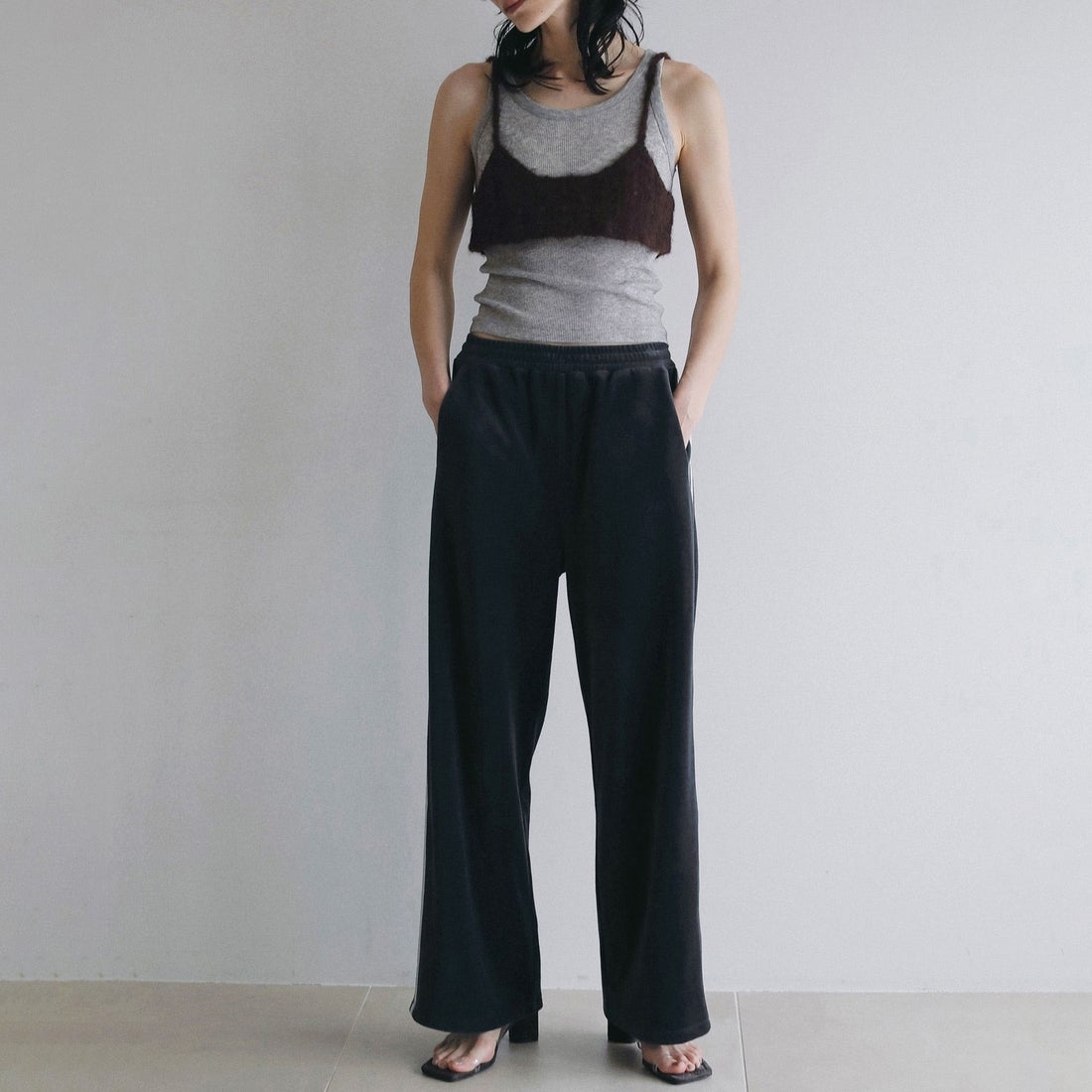 anuke [アンヌーク] ベロアタックパンツ [62620704] C/GRY