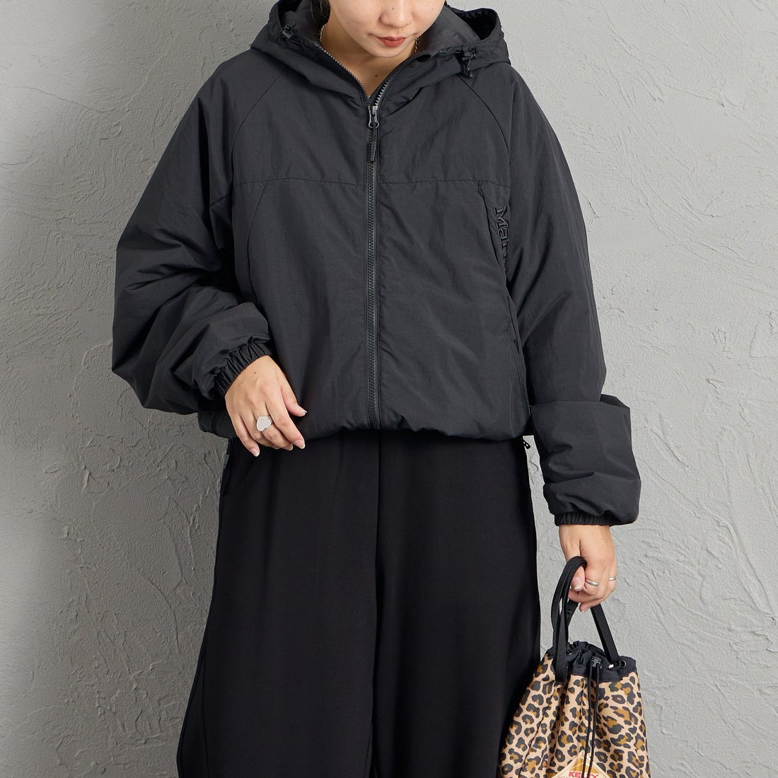 BLACK&&モデル身長：156cm 着用サイズ：S&&
