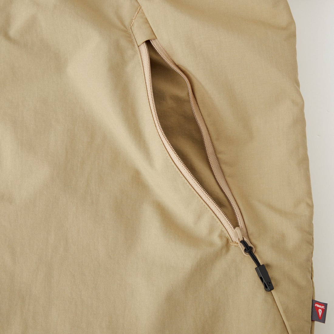Marmot [マーモット] 別注 プリマロフト 中綿入りフードジャケット [MTFW26UJK348IN-JF] BEIGE