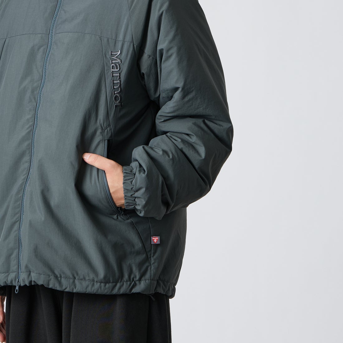 Marmot [マーモット] 別注 プリマロフト 中綿入りフードジャケット [MTFW26UJK348IN-JF] CHARCOAL