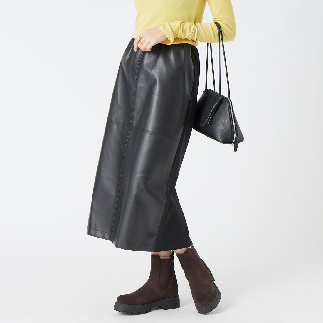 BLACK&&モデル身長：162cm 着用サイズ：36&&