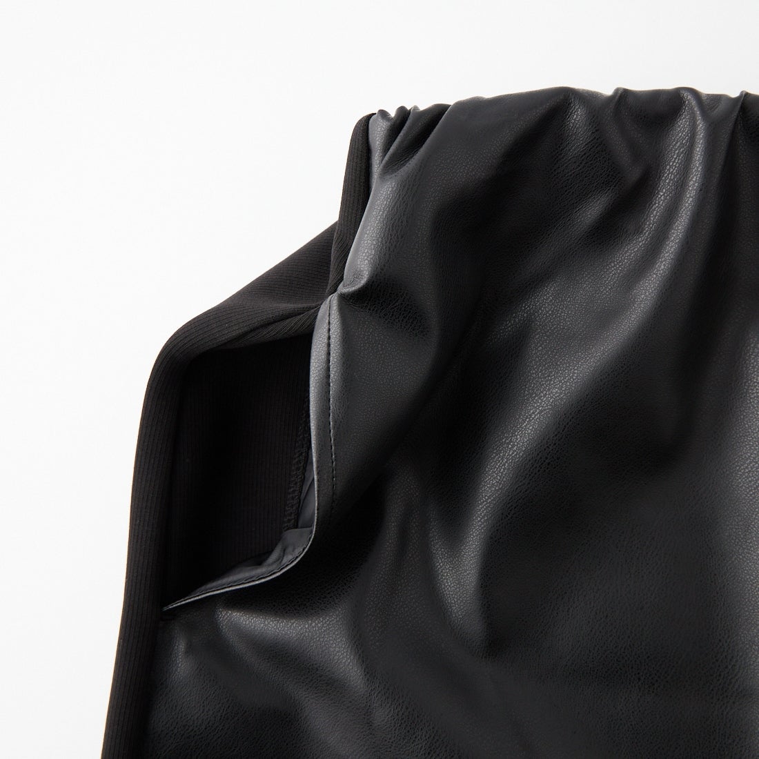 CHIGNON [シニヨン] カットソーコンビ フェイクレザースカート [2864-043KK] BLACK