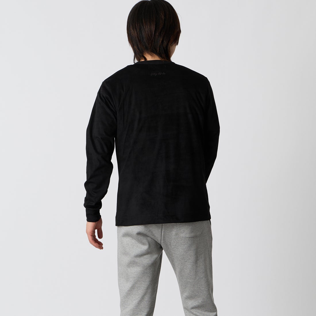 1PIU1UGUALE3 RELAX [ウノ ピゥ ウノ ウグァーレ トレ] スウェードタッチ ヘンリーネックロングTシャツ [UST-26120] SN70 BROWN