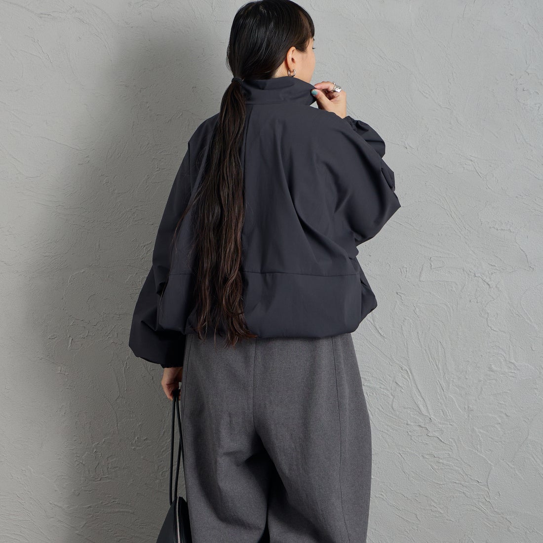 mizuiro ind [ミズイロインド] ハイネックジップブルゾン [3-270080] 99 BLACK