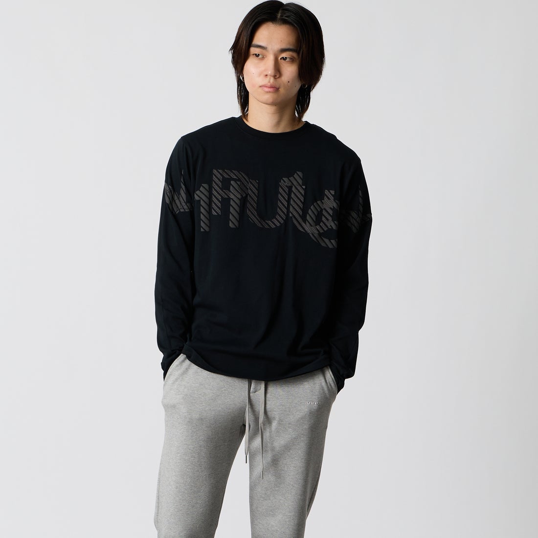 SN90 BLACK&&モデル身長：177cm 着用サイズ：M&&