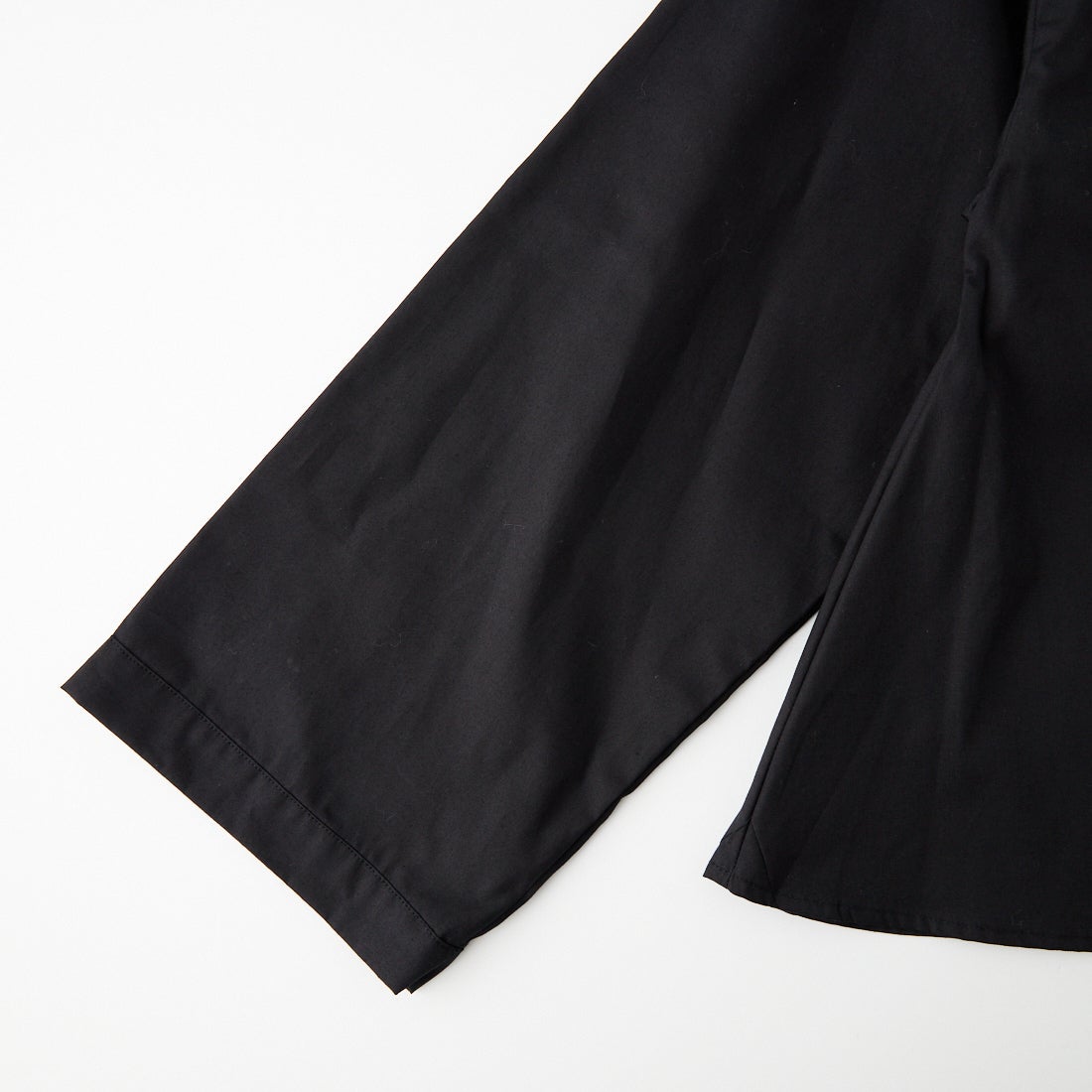 Commencement [コメンスメント] ギャザーショートシャツ [C-335] BLACK