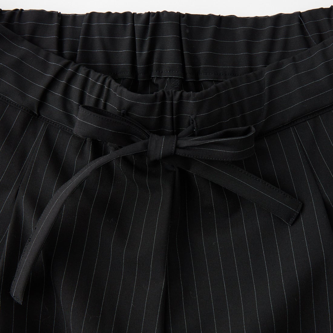 Commencement [コメンスメント] ストライプボリュームリラックスパンツ [C-338] BLACK