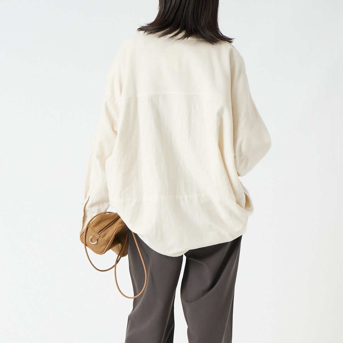 Jeans Factory Clothes [ジーンズファクトリークローズ] フォルムスキッパー ロングスリーブシャツ [26SP-8231] ｱｲﾎﾞﾘｰ &&モデル身長：162cm 着用サイズ：F&&
