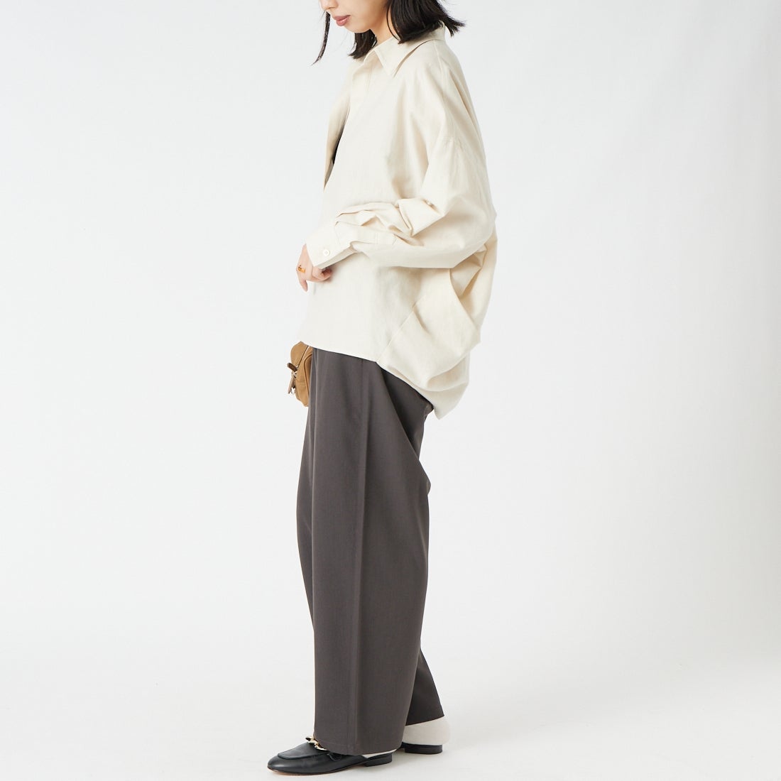 Jeans Factory Clothes [ジーンズファクトリークローズ] フォルムスキッパー ロングスリーブシャツ [26SP-8231] ｱｲﾎﾞﾘｰ &&モデル身長：162cm 着用サイズ：F&&