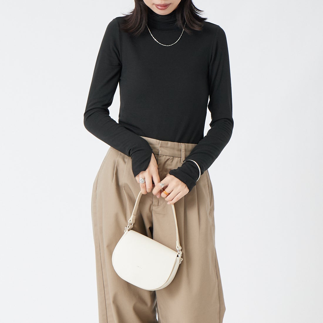004 ﾌﾞﾗｯｸ&&モデル身長：162cm 着用サイズ：F&&