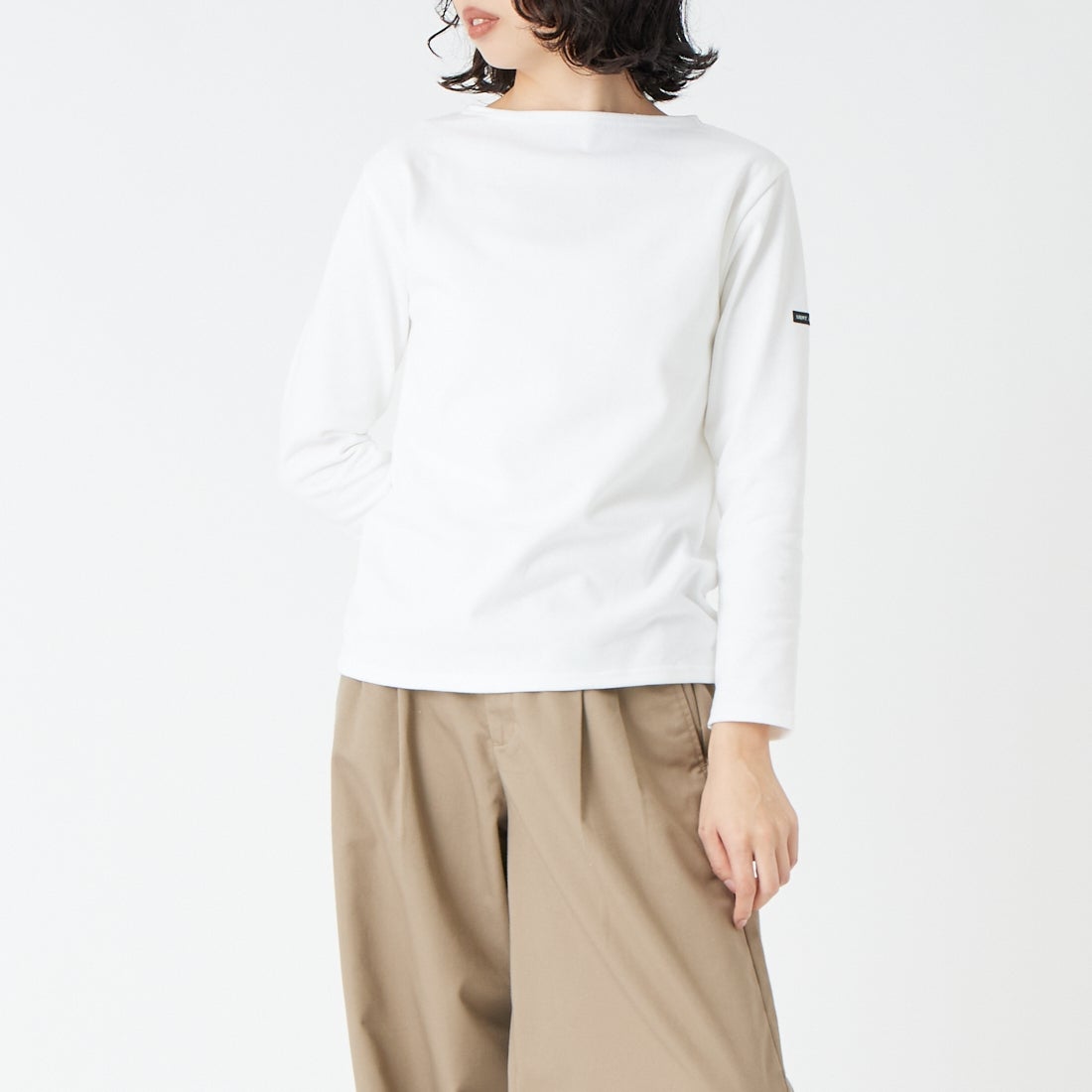 ST.JAMES [セントジェームス] バスクロングスリーブTシャツ [OUESSANT-UA] NEIGE &&モデル身長：162cm 着用サイズ：1&&