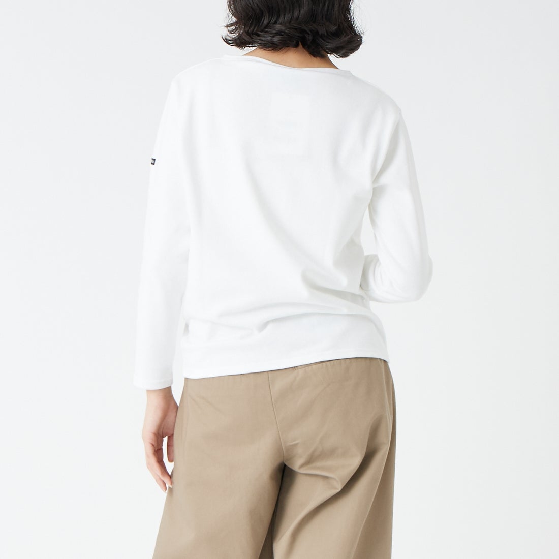 ST.JAMES [セントジェームス] バスクロングスリーブTシャツ [OUESSANT-UA] NEIGE &&モデル身長：162cm 着用サイズ：1&&