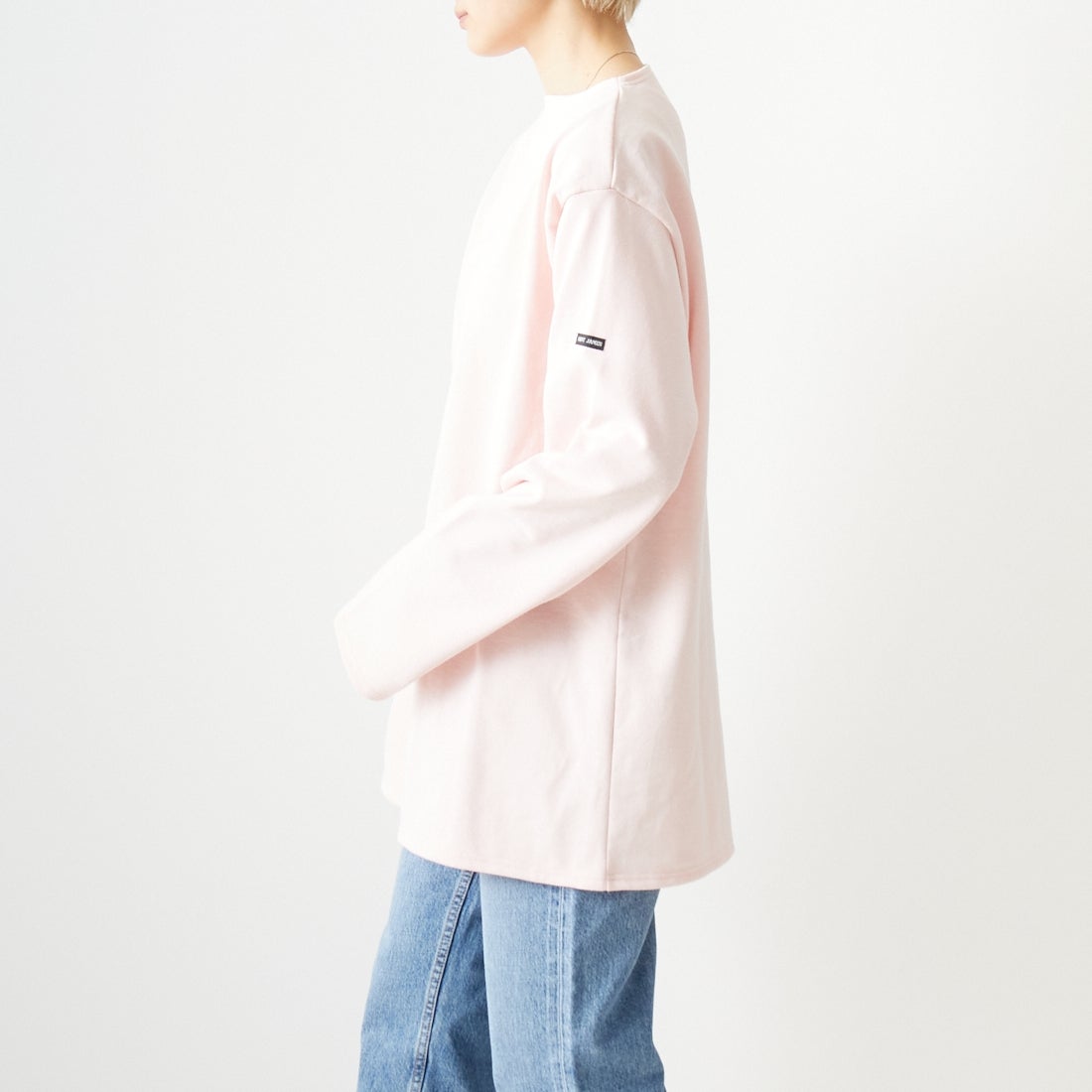 ST.JAMES [セントジェームス] バスクロングスリーブTシャツ [OUESSANT-UA] DRAGEE &&モデル身長：160cm 着用サイズ：7&&