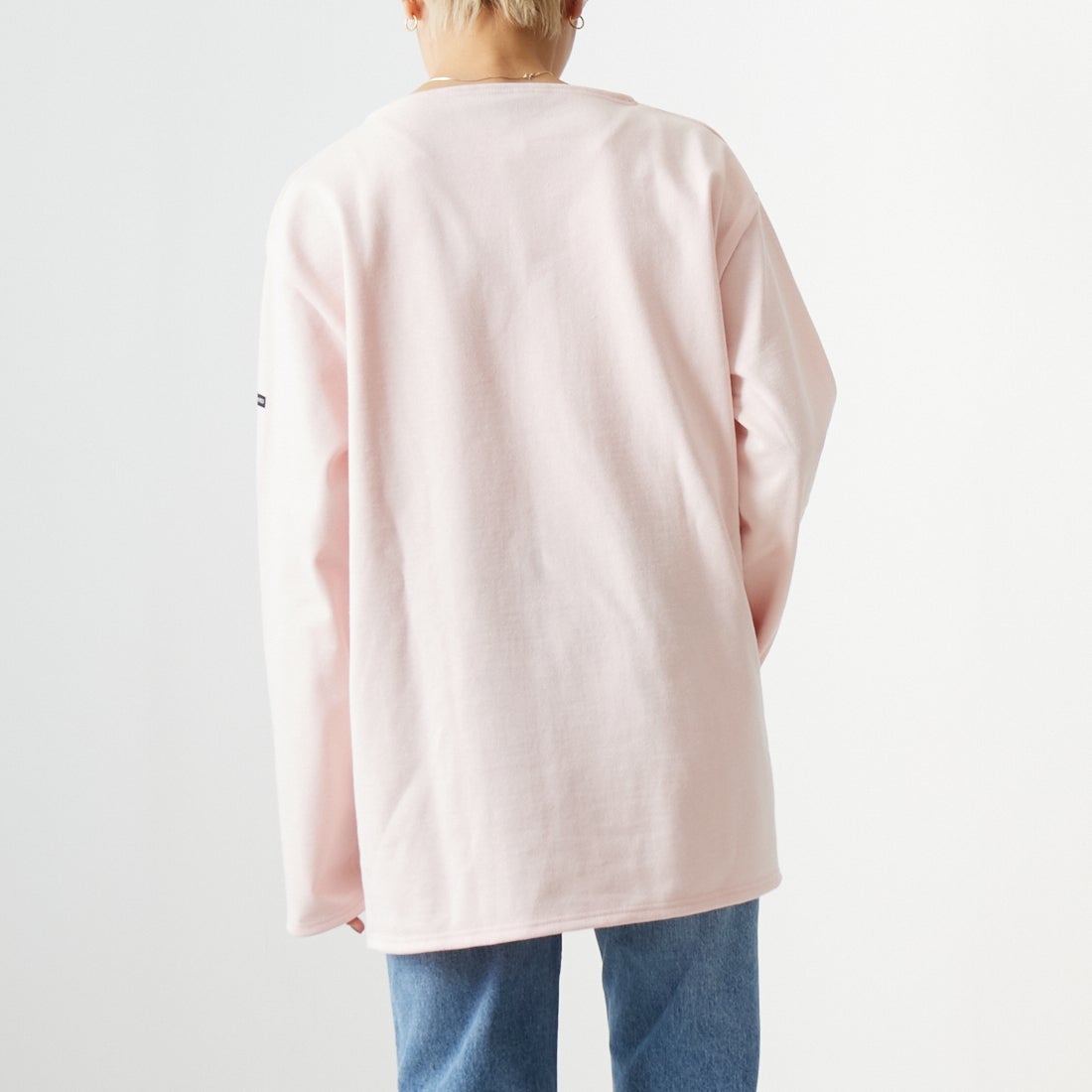 ST.JAMES [セントジェームス] バスクロングスリーブTシャツ [OUESSANT-UA] DRAGEE &&モデル身長：160cm 着用サイズ：7&&
