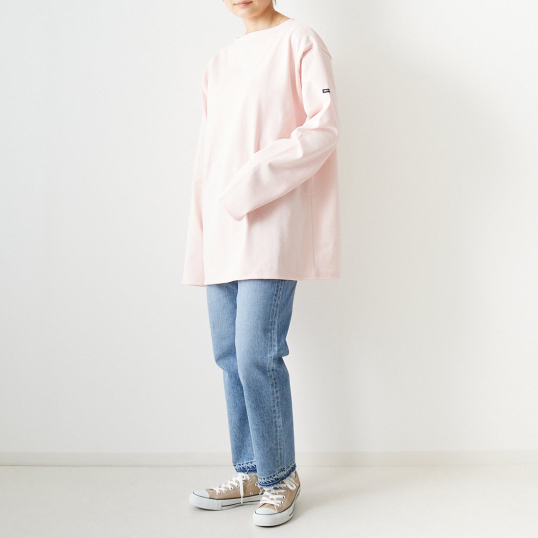 ST.JAMES [セントジェームス] バスクロングスリーブTシャツ [OUESSANT-UA] DRAGEE &&モデル身長：160cm 着用サイズ：7&&