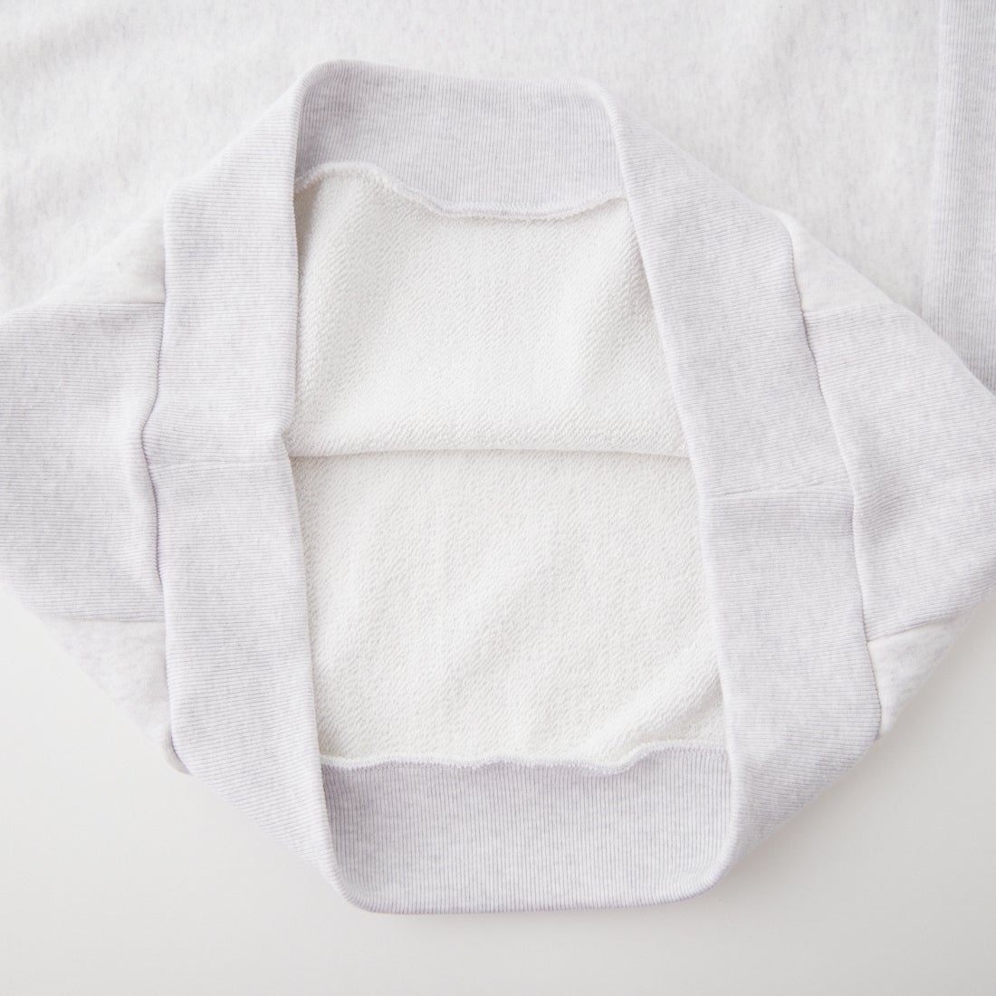 A.P.C. [アー・ペー・セー] ロゴ刺繍フーディ [HOODIE-406PATCH-H] 92 GRIS